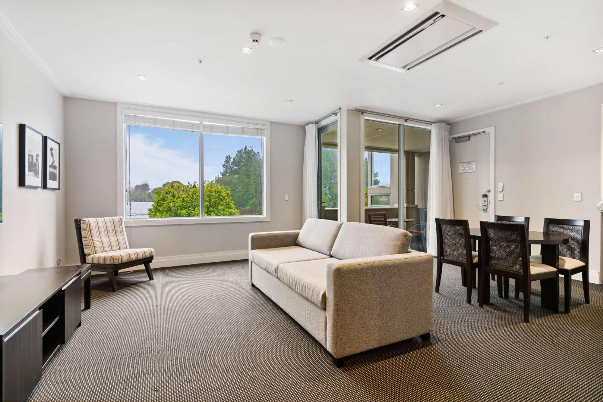 Hilton Lake Lago Taupo Exterior foto